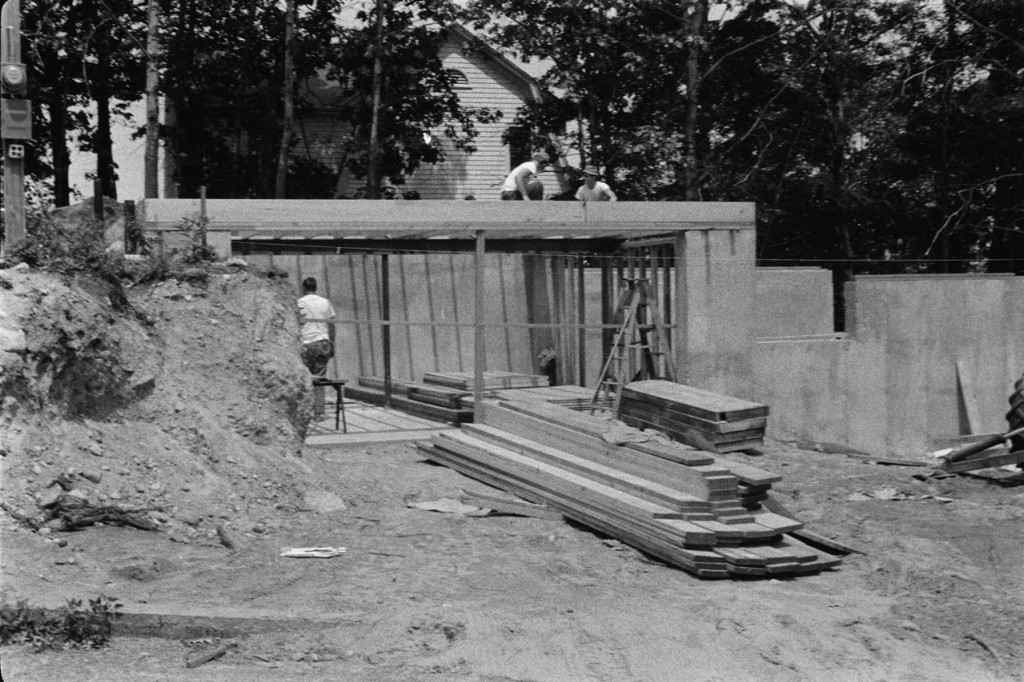 construction, progress on the front