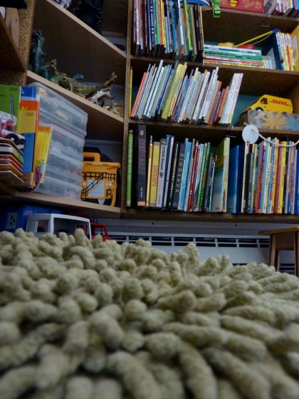 nice grassy pillow for sitting and reading