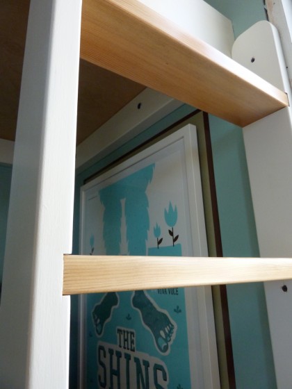 bunk bed ladder detail