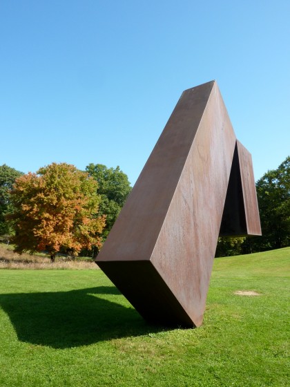 storm king | suspended by menashe kadishman, ’77