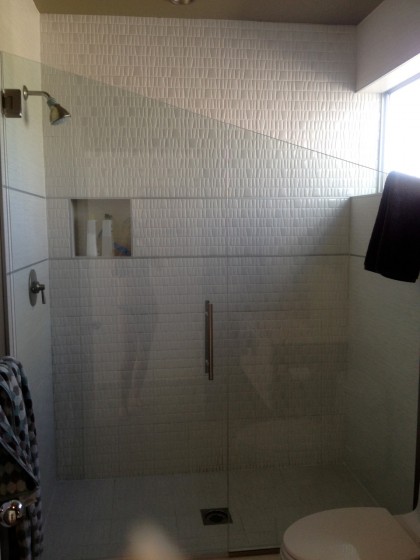 lousy shot of a gorgeous shower