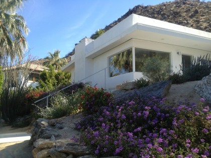 the MCM house in palm springs