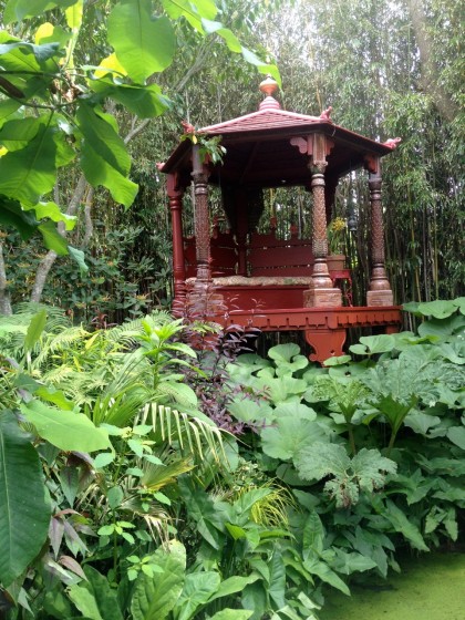 gorgeous Red Mughal Pavilion from Dehli